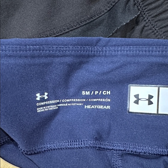 Under Armour Notre Dame ladies small leggings - Picture 6 of 6